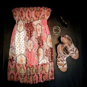 Francesca's | B trü Short Strapless Paisley Dress